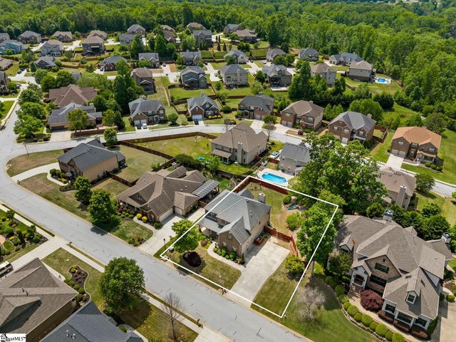 111 Versilia Lane, Simpsonville, SC 29681