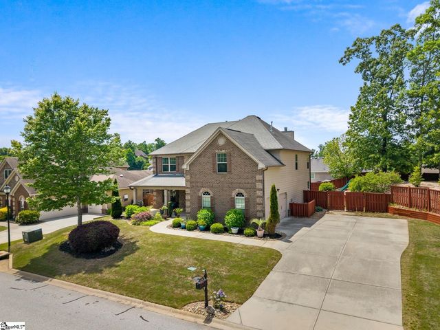 111 Versilia Lane, Simpsonville, SC 29681