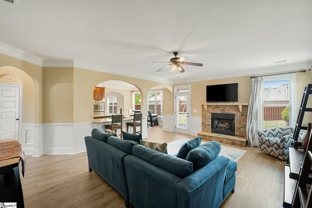 111 Versilia Lane, Simpsonville, SC 29681