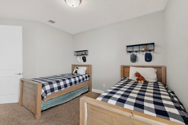 7221 Aldan Drive NE, Rio Rancho, NM 87144