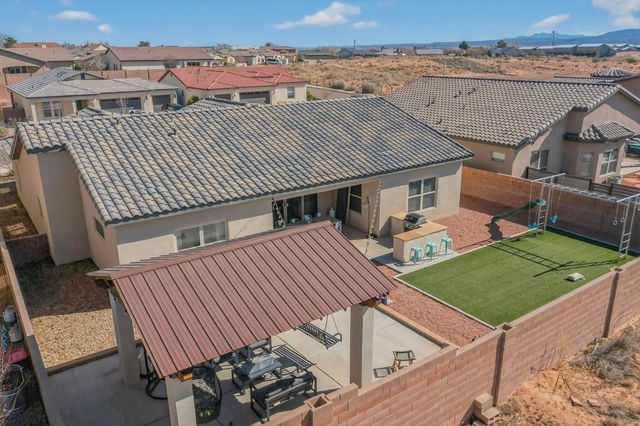 7221 Aldan Drive NE, Rio Rancho, NM 87144