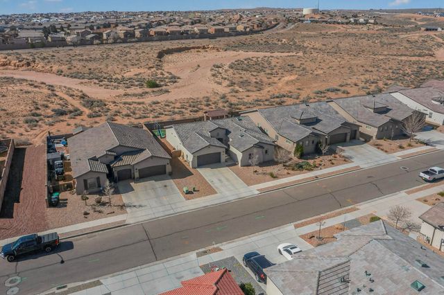 7221 Aldan Drive NE, Rio Rancho, NM 87144