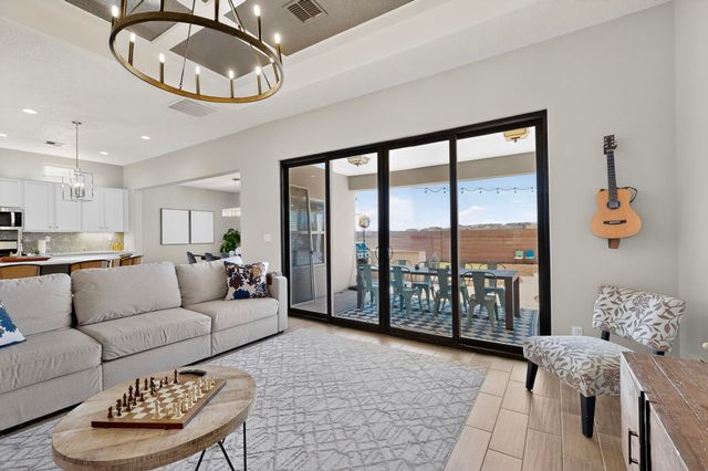 7221 Aldan Drive NE, Rio Rancho, NM 87144