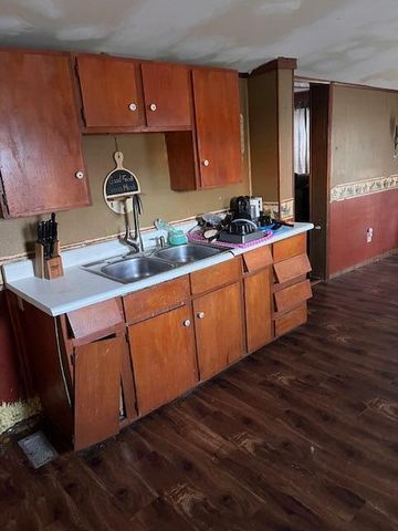 226 W Front Street, Logan, OH 43138