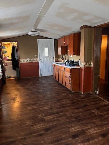 226 W Front Street, Logan, OH 43138