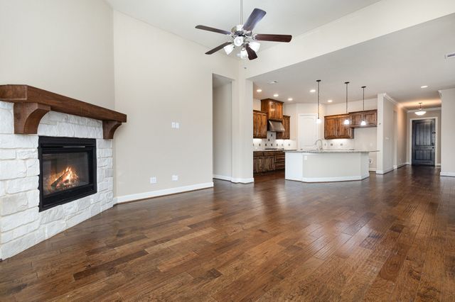 1320 Blue Lake Boulevard, Arlington, TX 76005