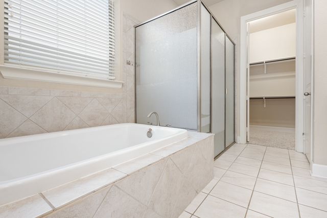 1320 Blue Lake Boulevard, Arlington, TX 76005