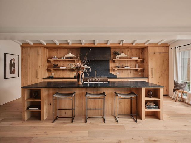 1012 Gaston Ave, Austin, TX 78703