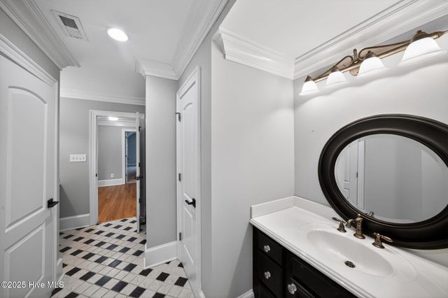 2354 Water View Road, Greenville, NC 27858