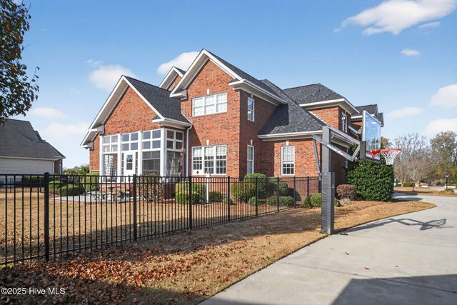 2354 Water View Road, Greenville, NC 27858