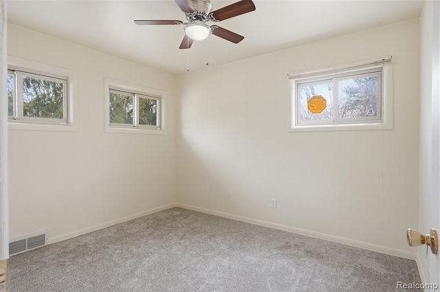 916 Buckingham Avenue, Flint, MI 48507