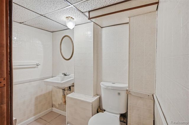 916 Buckingham Avenue, Flint, MI 48507