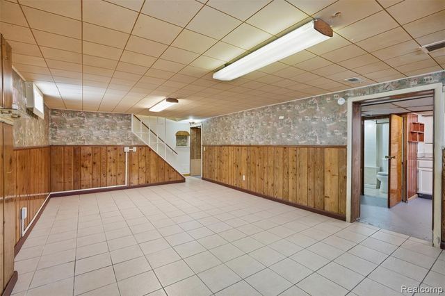 916 Buckingham Avenue, Flint, MI 48507