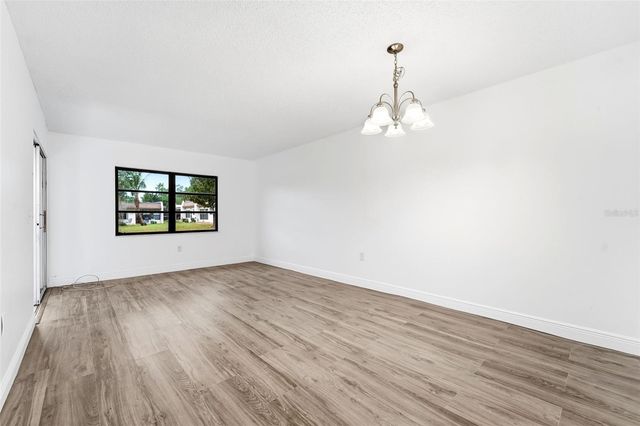 1471 MISSION DRIVE E, Clearwater, FL 33759