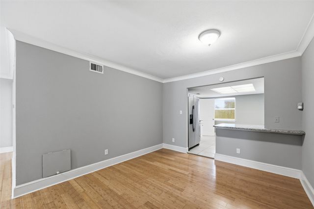 7807 Meadow Park Drive 106, Dallas, TX 75230