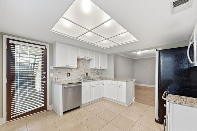 7807 Meadow Park Drive 106, Dallas, TX 75230