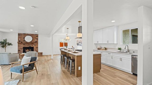 6291 Lake Atlin Avenue, San Diego, CA 92119