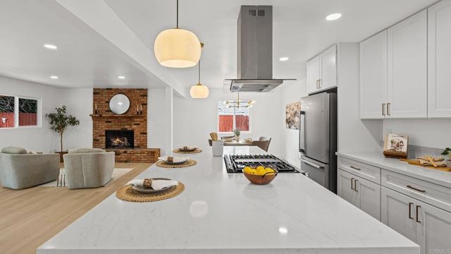 6291 Lake Atlin Avenue, San Diego, CA 92119