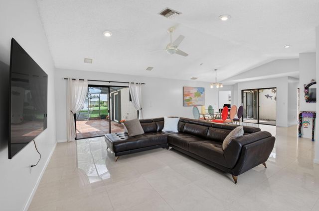 9177 SW 22nd Street B, Boca Raton, FL 33428