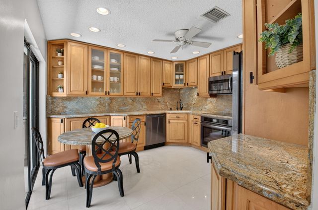 9177 SW 22nd Street B, Boca Raton, FL 33428