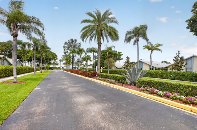 9177 SW 22nd Street B, Boca Raton, FL 33428
