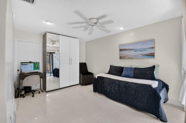 9177 SW 22nd Street B, Boca Raton, FL 33428