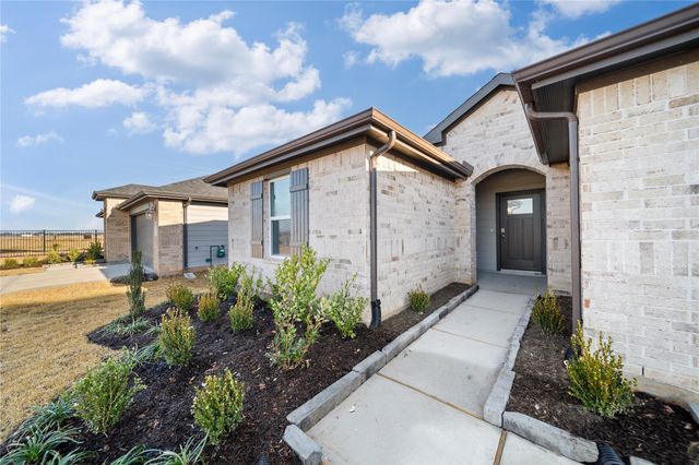 31134 Winchester Falls Court, Fulshear, TX 77423