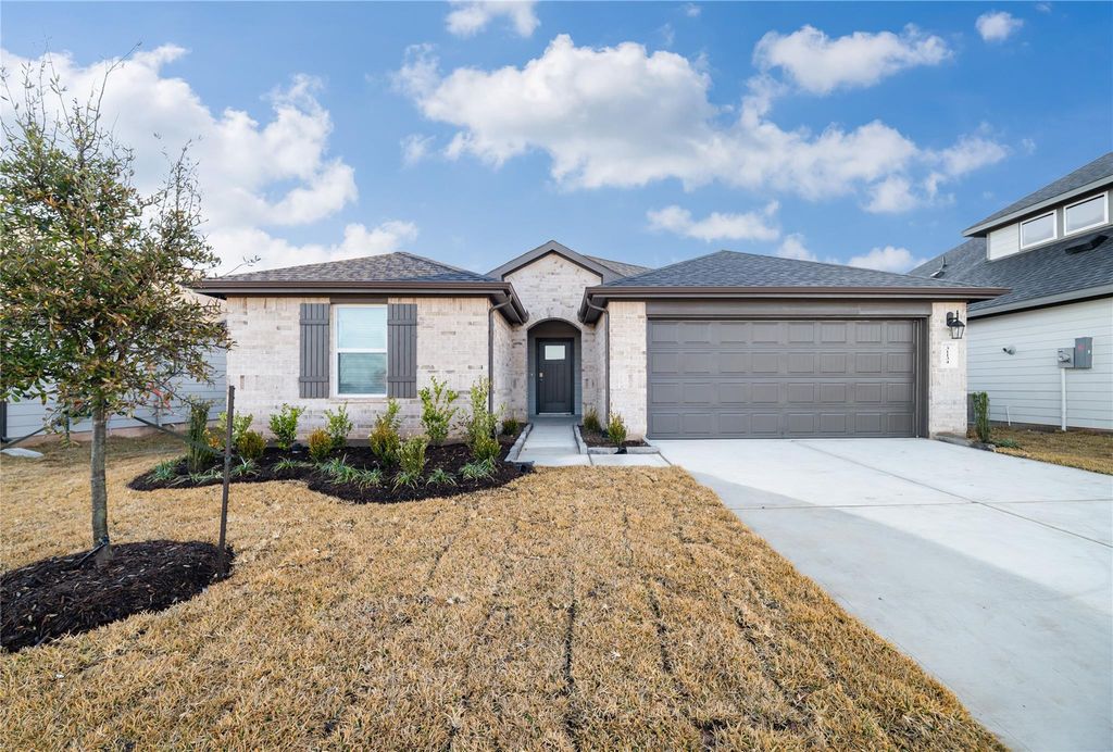 31134 Winchester Falls Court, Fulshear, TX 77423