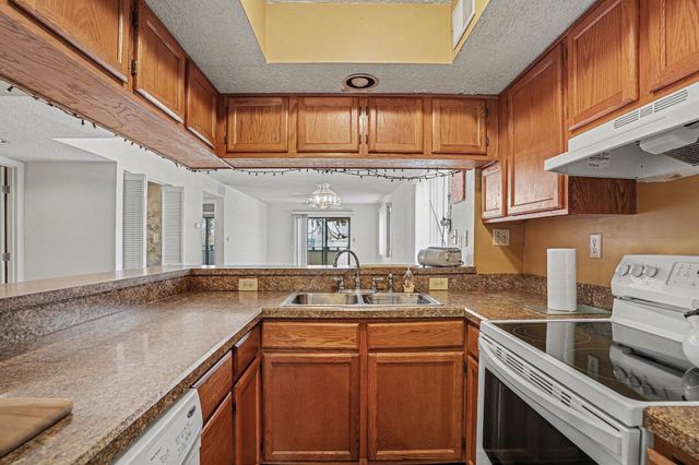 250 Maison Dr Unit D12, Myrtle Beach, SC 29572