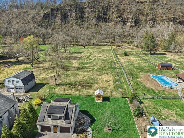 1235 River Road, Tinicum Twp, PA 18972