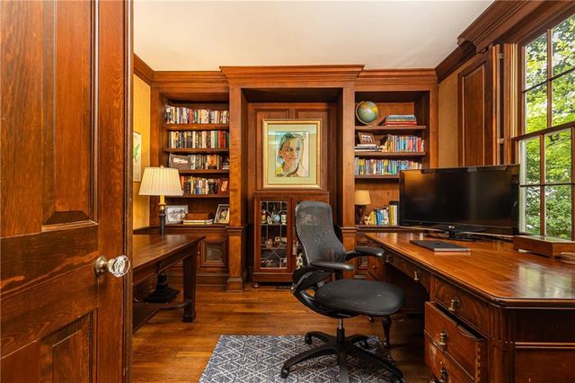 9 Palisades NE Road, Atlanta, GA 30309