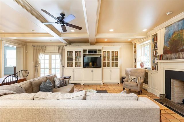 9 Palisades NE Road, Atlanta, GA 30309