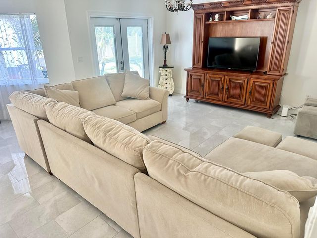 10591 Paso Fino Drive, Wellington, FL 33449