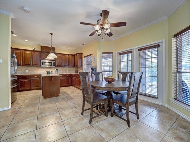 7022 Dunsford Dr, Corpus Christi, TX 78413