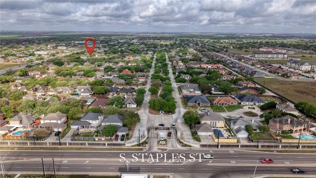 7022 Dunsford Dr, Corpus Christi, TX 78413