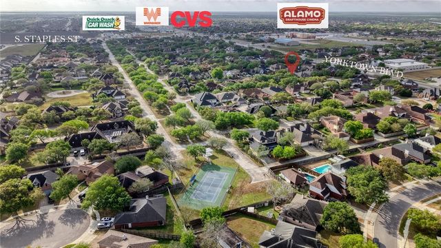 7022 Dunsford Dr, Corpus Christi, TX 78413