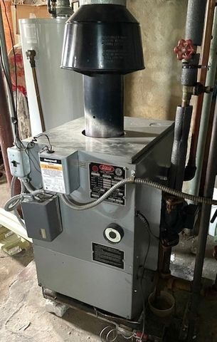 32 Woodstock St, Fall River, MA 02724