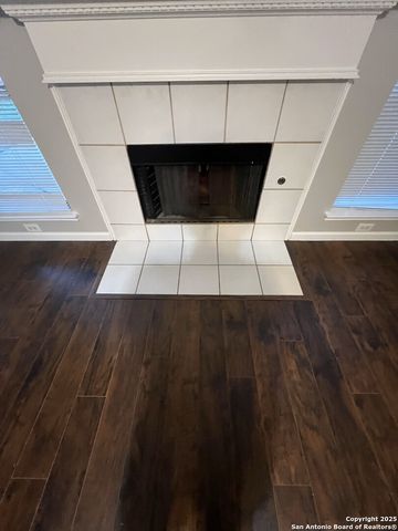 21318 RIO SABINAL, San Antonio, TX 78259