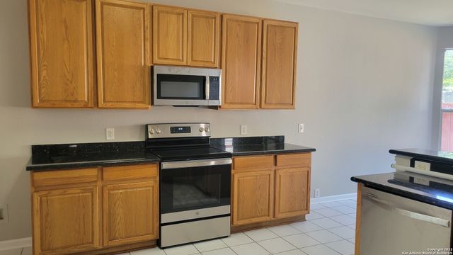 21318 RIO SABINAL, San Antonio, TX 78259