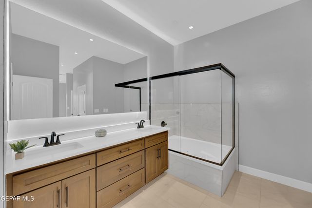 7549 Enchanted Park Drive, El Paso, TX 79911