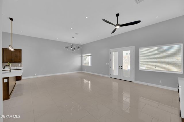 7549 Enchanted Park Drive, El Paso, TX 79911