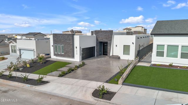 7549 Enchanted Park Drive, El Paso, TX 79911