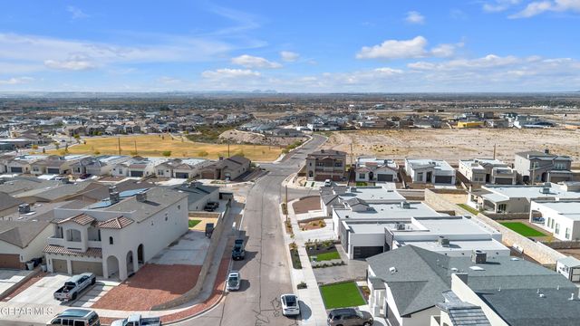 7549 Enchanted Park Drive, El Paso, TX 79911