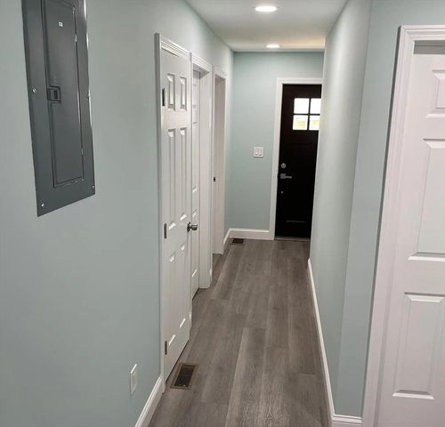 179 Ruskindale Rd 1, Boston, MA 02136