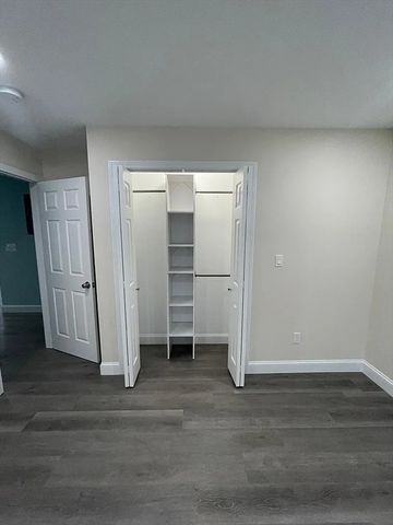179 Ruskindale Rd 1, Boston, MA 02136