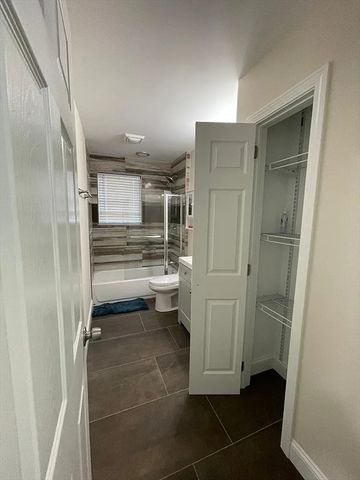 179 Ruskindale Rd 1, Boston, MA 02136