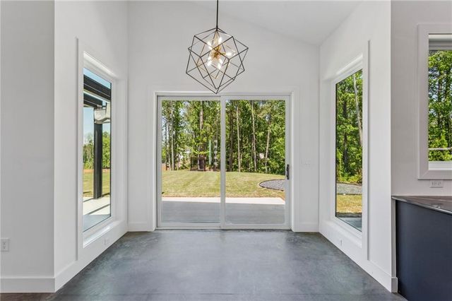 193 Laura Lake Road, Marietta, GA 30066
