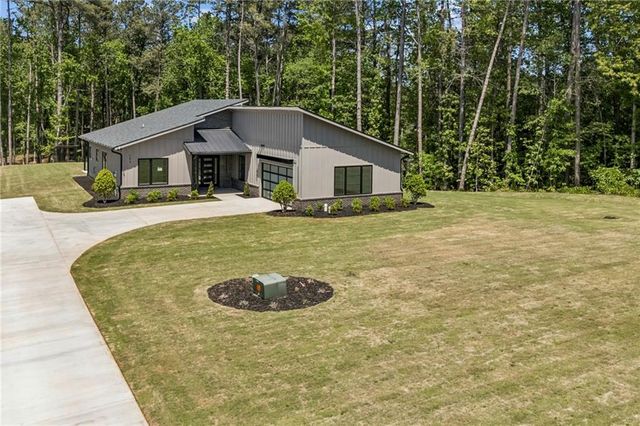 193 Laura Lake Road, Marietta, GA 30066