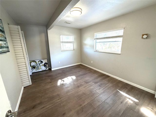 999 DR MARTIN LUTHER KING JR STREET S 4, St Petersburg, FL 33705