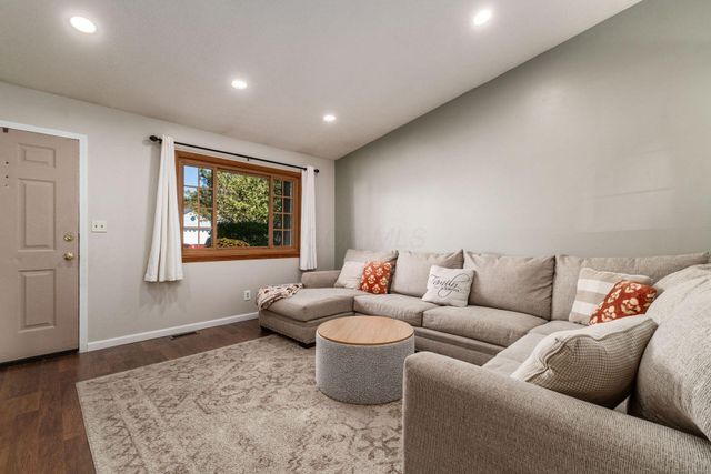 3205 Mahaffey Court, Pickerington, OH 43147